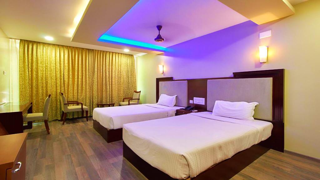 Hotel River View Vellore Εξωτερικό φωτογραφία